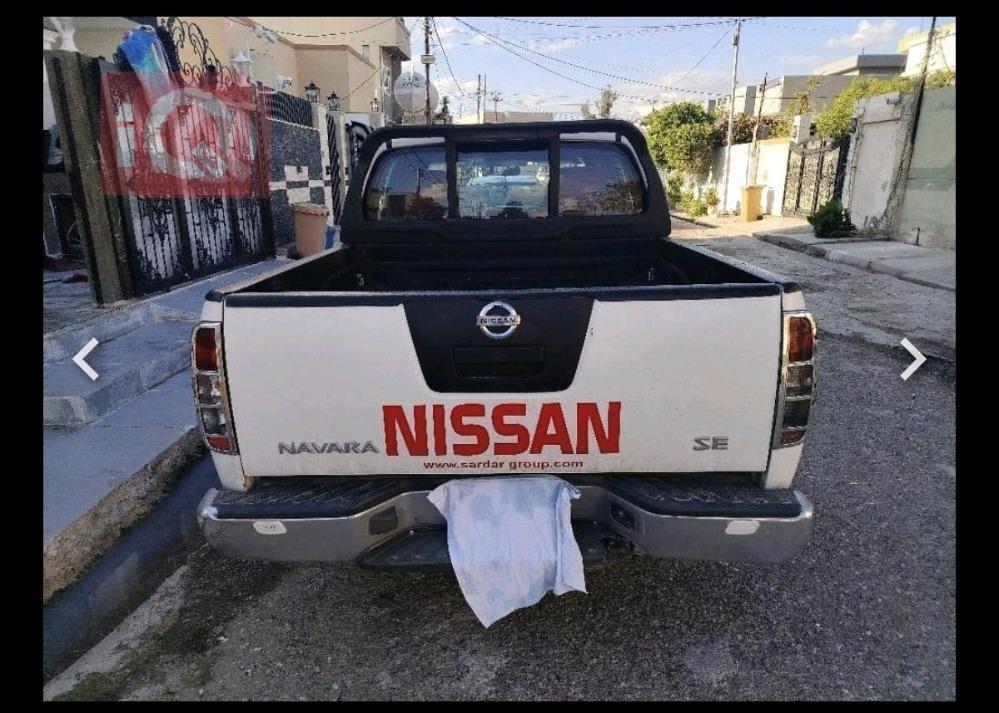 نيسان نافارا